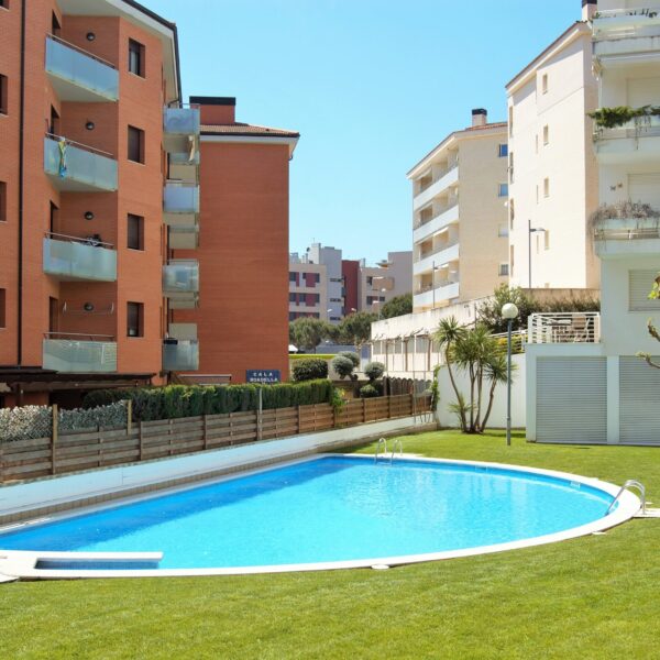 Ap. Naiss Garden – 4 Pax